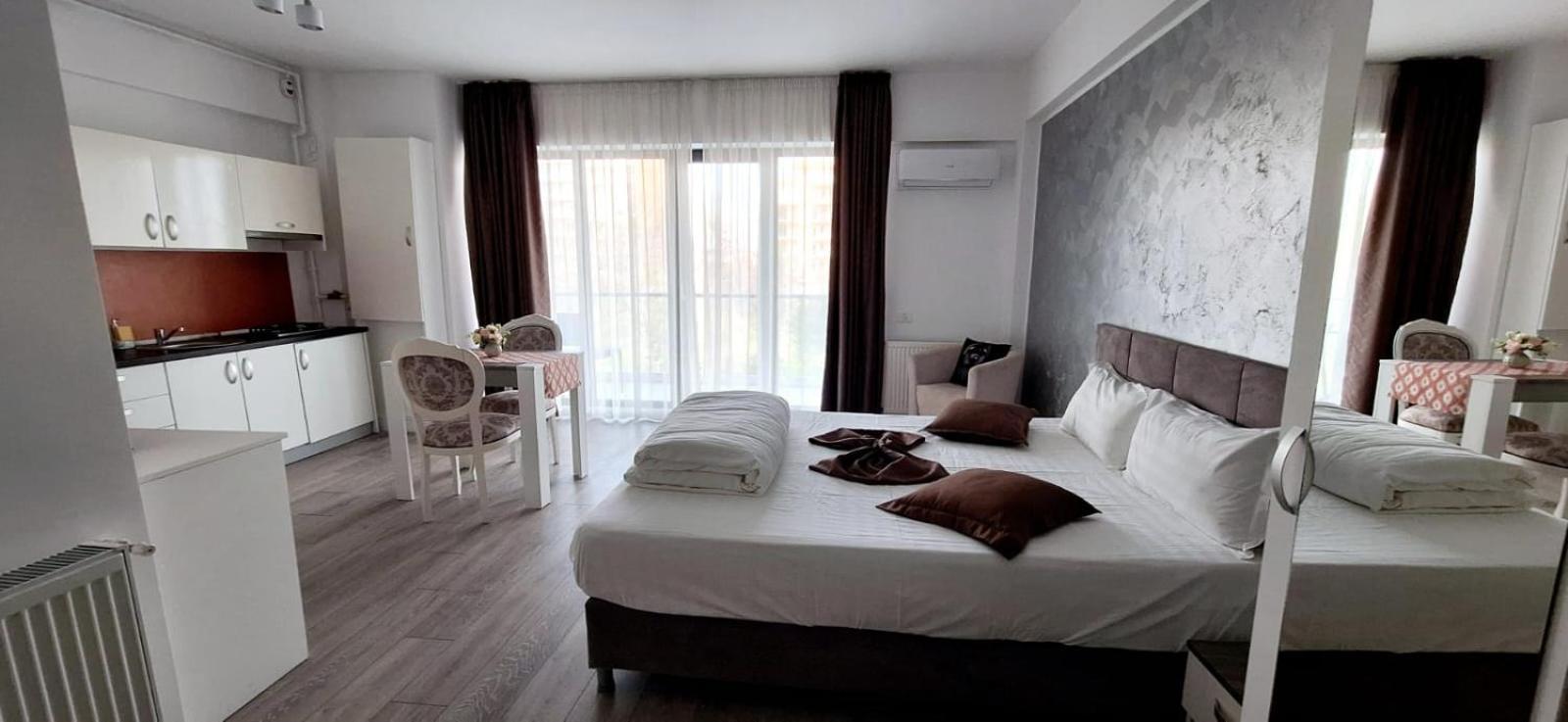 Mira Residence Apart & Penthouse Năvodari Eksteriør billede